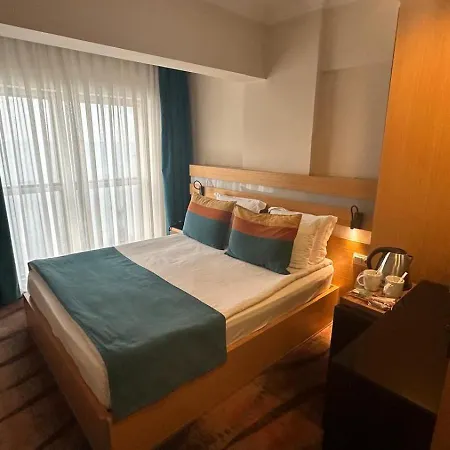 Hotel Ilayda 2*