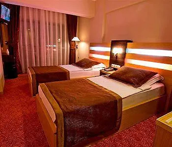 Ilayda Otel 2*
